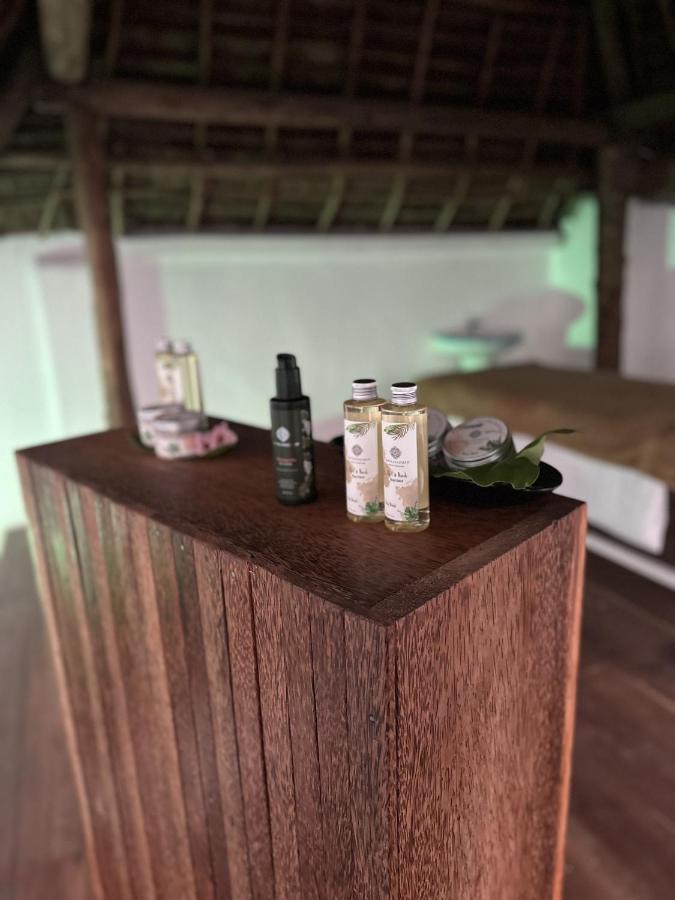Tasneem Islamic Luxury Suites 江比阿 外观 照片
