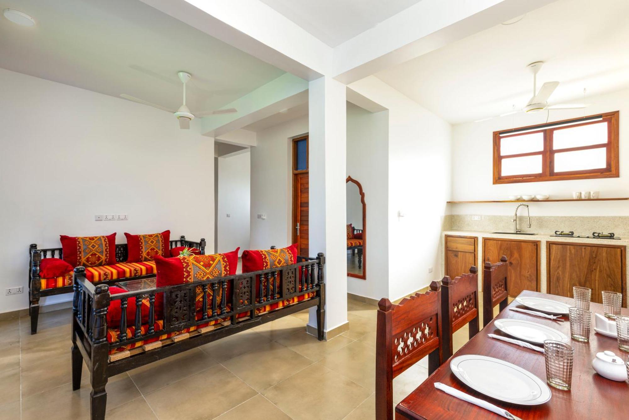 Tasneem Islamic Luxury Suites 江比阿 外观 照片